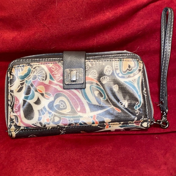 Sakroots Handbags - EUC Sakroots wristlet wallet cellphone wallet